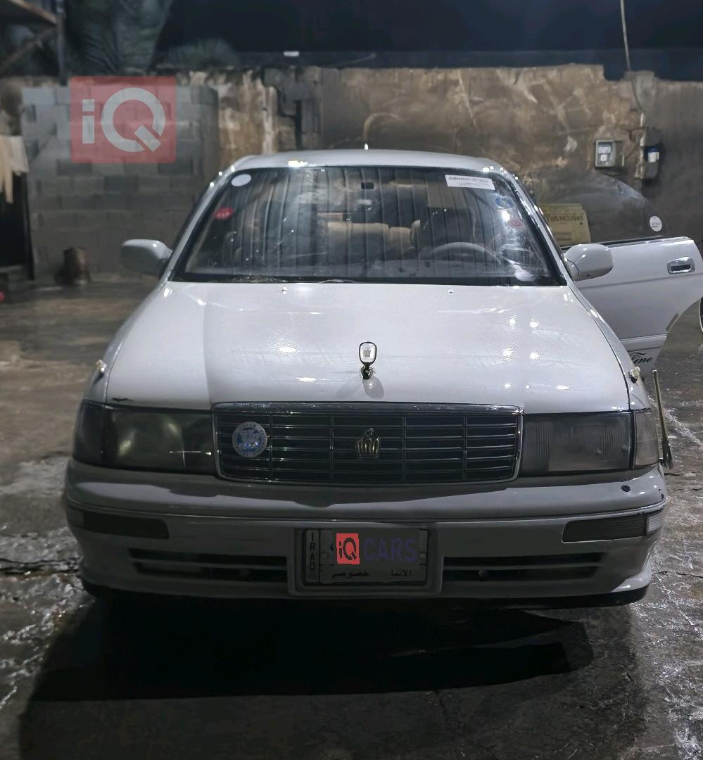 تويوتا كراون